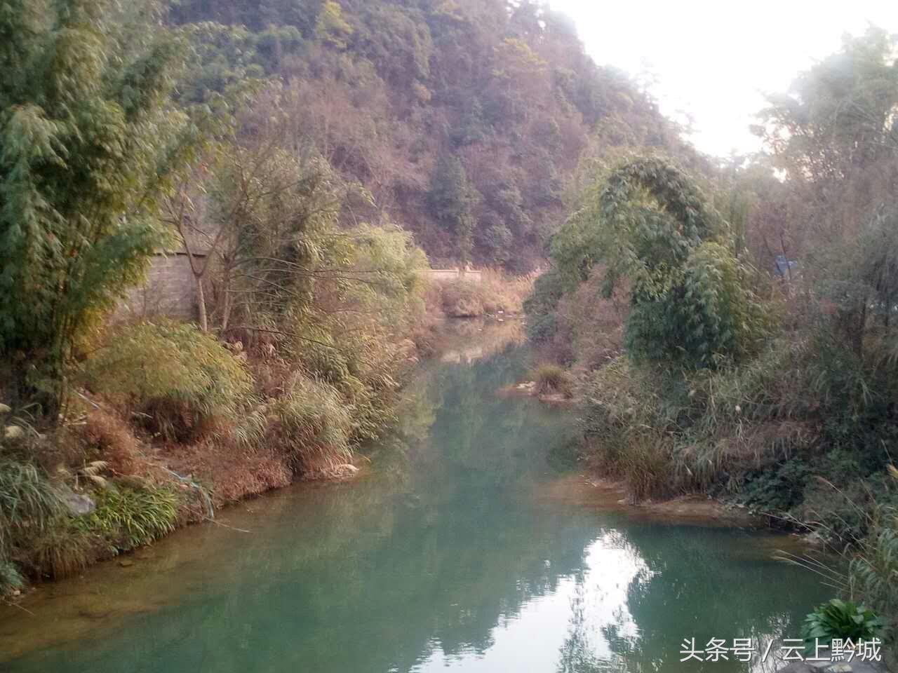 三条小河向东流,一枝桃花六瓣花指是猜打一最佳准确生肖详细解答、详细解答解释落实