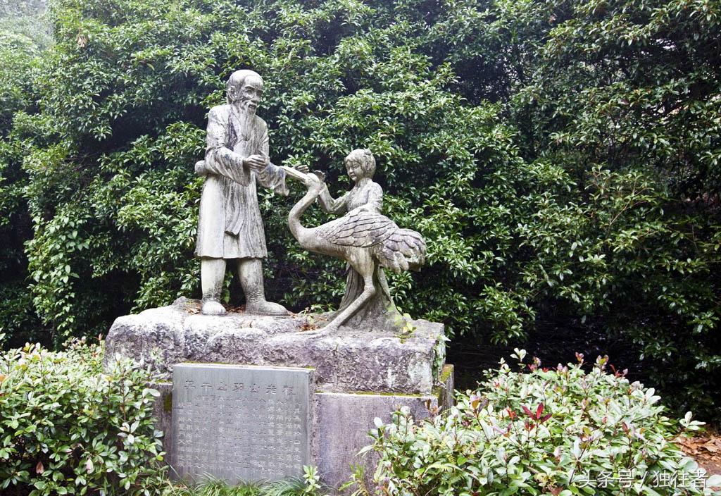 湖泊山川歌锦绣，寒来暑往话春秋打一正确生肖的警惕虚假宣传-全面释义、解释与落实、时代解答解释落实